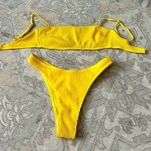 Hollister swim suit